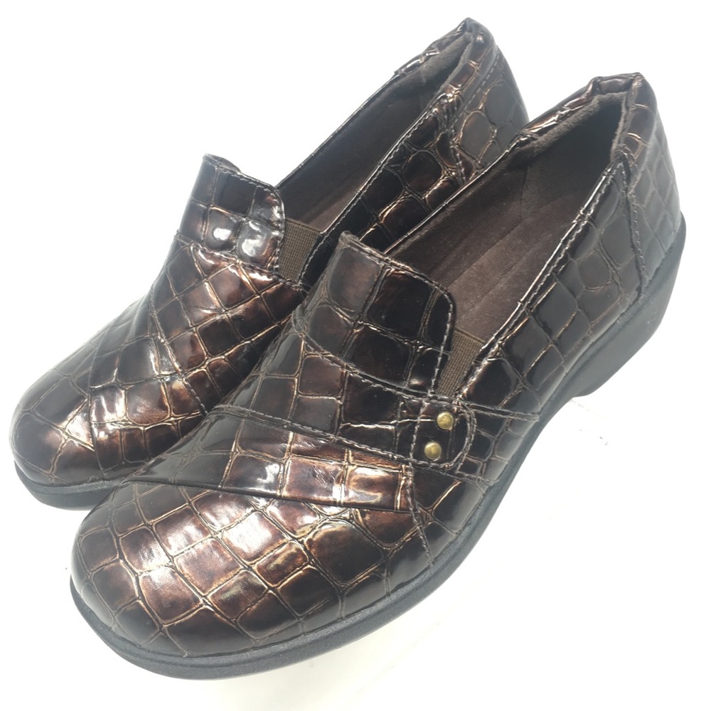 Clarks Collection Faux Patent Leather Mules